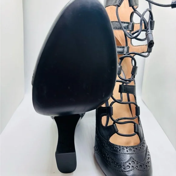 Brand new Tory Burch navy bootie. Size 9.5. - Picture 3 of 5